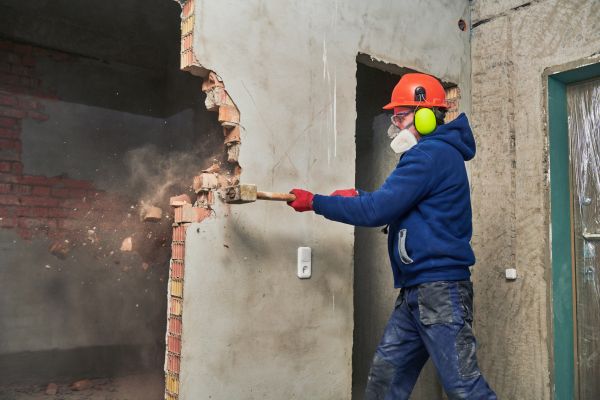Concrete Wall Demolition in Kokomo